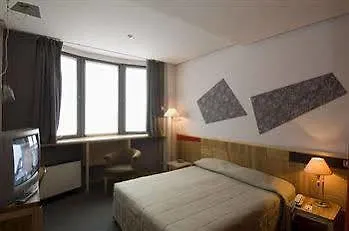 Hotell Western 4*